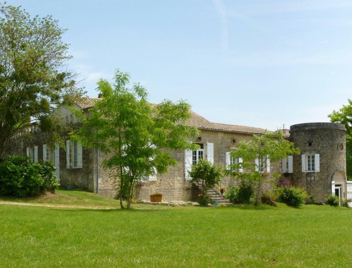 Ancien Haras De La Tour Bed & Breakfast Lamothe-Landerron Exterior foto